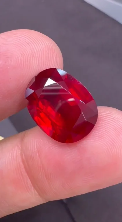 15.02ct oval ruby image 2 of 2