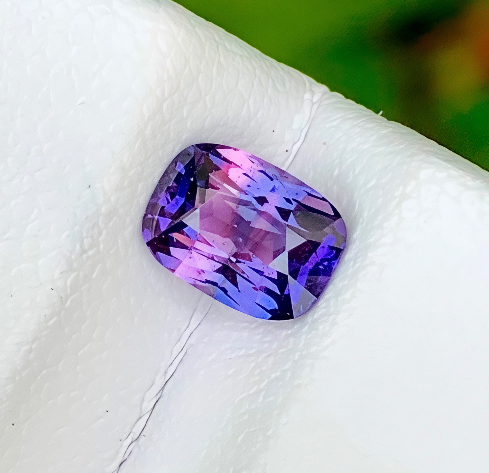 1.22ct cushion sapphire